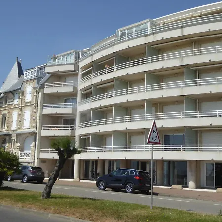 Face A L'ocean, Terrasse, Garage, 2 - Thalasso A Proximite - Fr-1-325-10 Apartment *